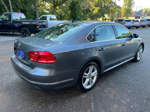 $12499 : 2014 Passat 2.0L TDI SEL Prem image 6