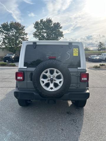 $34998 : CERTIFIED PRE-OWNED 2021 JEEP image 7