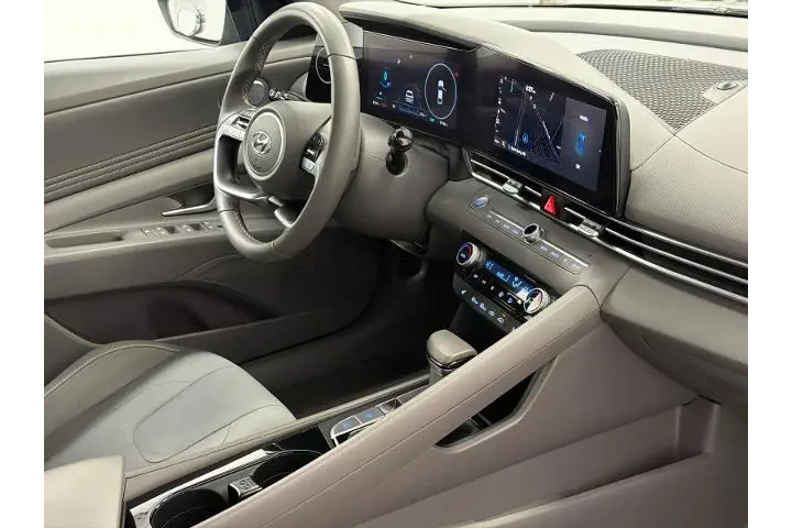 $18000 : Hyundai ELANTRA 2023 SEL 4dr image 8