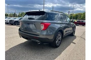 $33650 : Ford Explorer 2023 AWD XLT 4 thumbnail