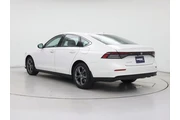 $26998 : Honda Accord 2023 EX 4dr Sed thumbnail