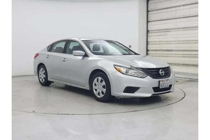$12998 : Nissan Altima 2017 2.5 S 4dr image 1