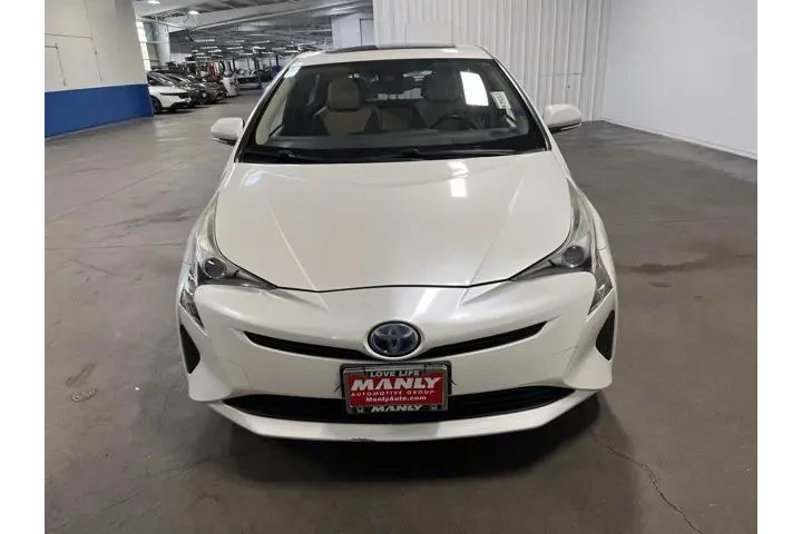 $17421 : Toyota Prius 2016 Four 4dr H image 8