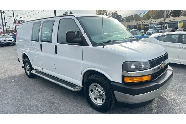 $13998 : 2018 Express image 3