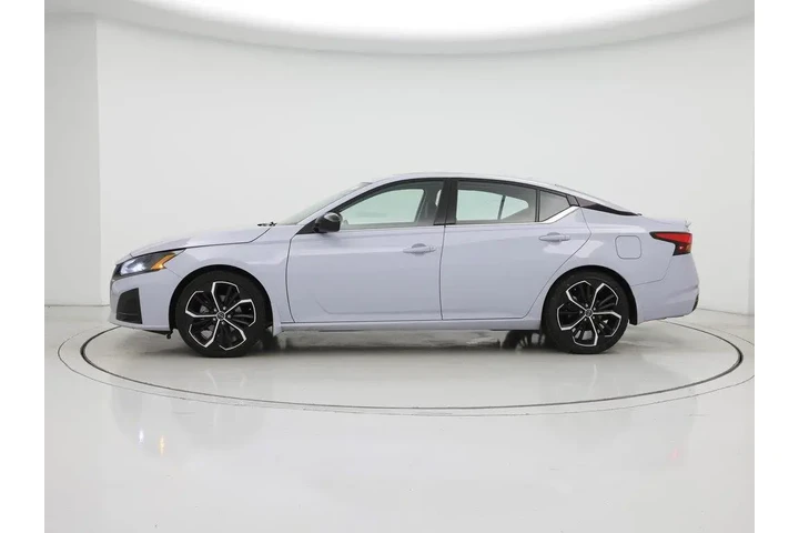 $22998 : Nissan Altima 2023 2.5 SR 4d image 3