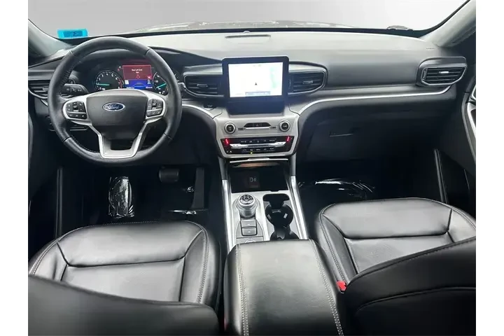 $26588 : Ford Explorer 2022 AWD XLT 4 image 10