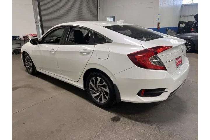 $16533 : Honda Civic 2018 EX 4dr Seda image 5