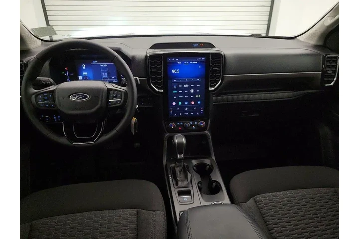 $35998 : Ford Ranger 2025 4x2 XLT 4dr image 9