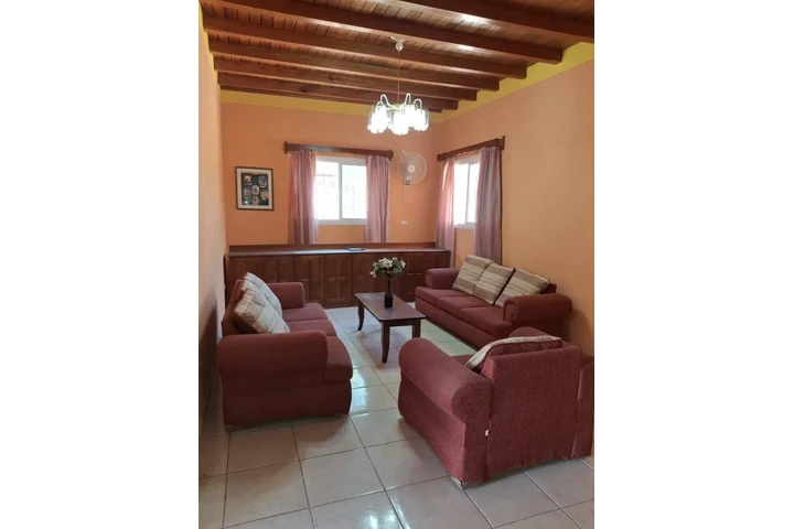 $1 : Residencia en Venta en Peten image 1