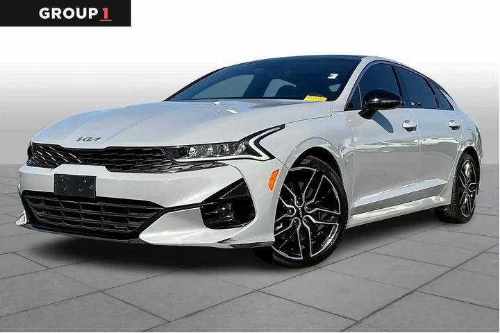 $29297 : Kia K5 2024 GT 4dr Sedan image 1