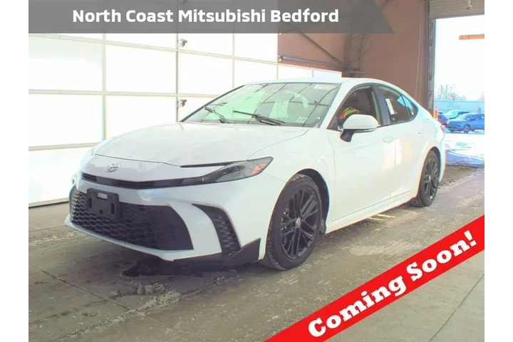 $26990 : Toyota Camry 2025 SE 4dr Sed image 1