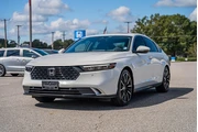 $31320 : Honda Accord Hybrid 2023 Tou thumbnail