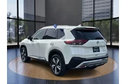$28995 : Nissan Rogue 2023 Platinum 4 thumbnail
