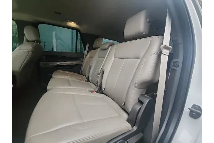 $20998 : Ford Expedition 2019 4x2 XLT image 8