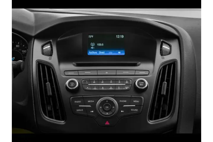 $9680 : Ford Focus 2018 SE 4dr Sedan image 7