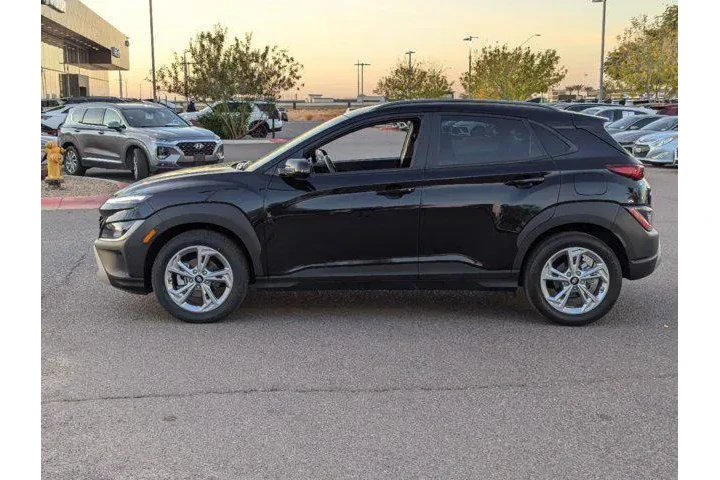 $18990 : Hyundai KONA 2023 SEL 4dr Cr image 7