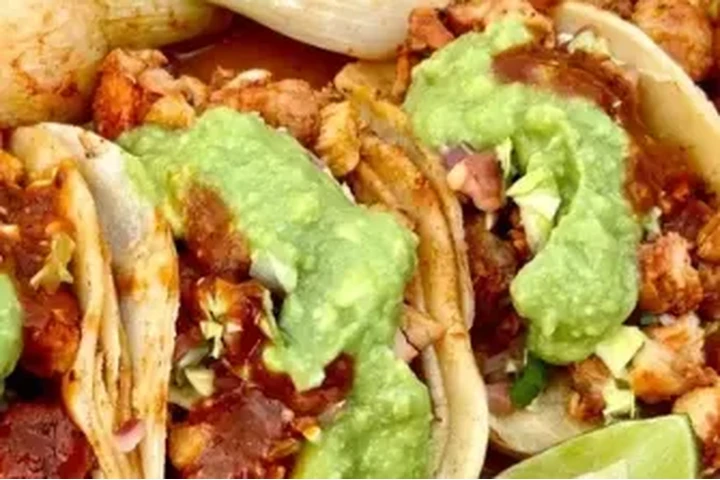 HACEMOS TACOS image 1