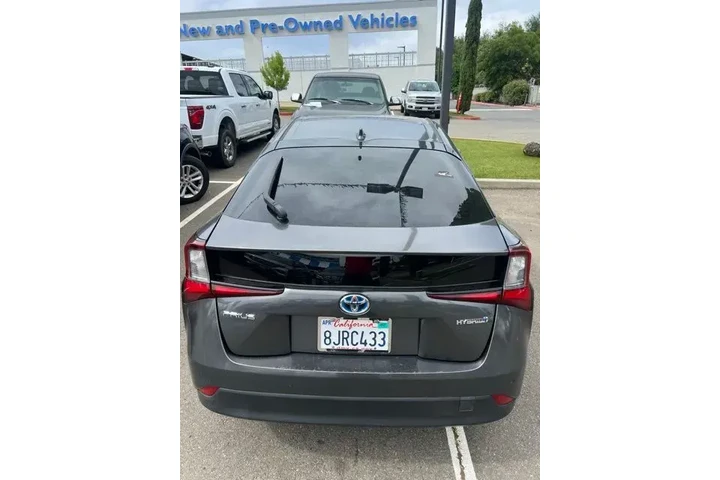 $17475 : Toyota Prius 2019 L Eco 4dr image 10