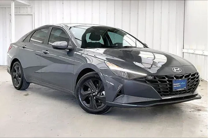 $20490 : Hyundai ELANTRA 2023 SEL 4dr image 1