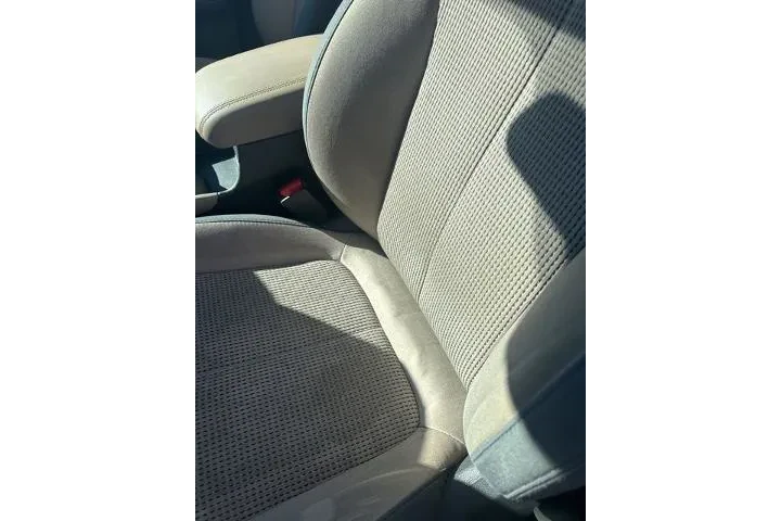 $17854 : Hyundai SANTA FE 2020 SEL 4d image 10