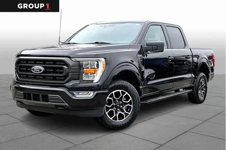 $37982 : Ford F-150 2022 4x4 XL 4dr S image 1
