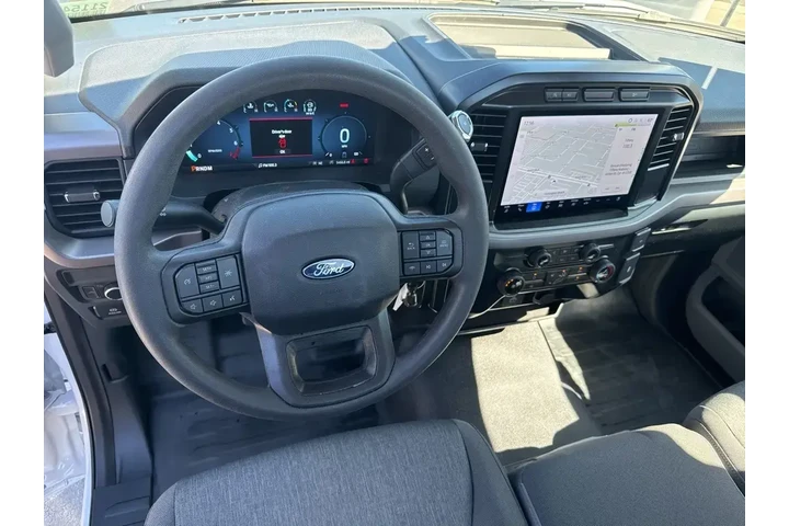 $32990 : Ford F-150 2024 4x2 XL 2dr R image 8