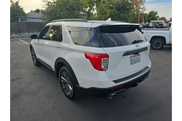 $35995 : Ford Explorer 2022 AWD XLT 4 image 5