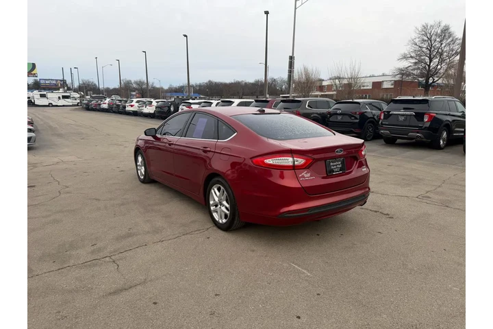 $6450 : 2014 Fusion 4dr Sdn SE FWD image 4
