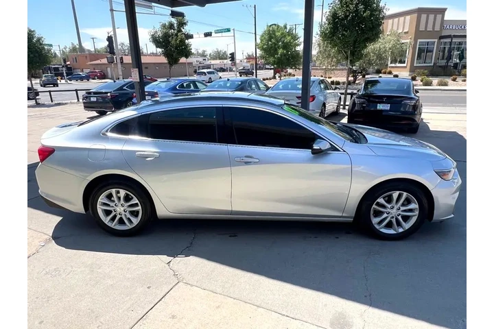 $11500 : 2018 Malibu LT image 4