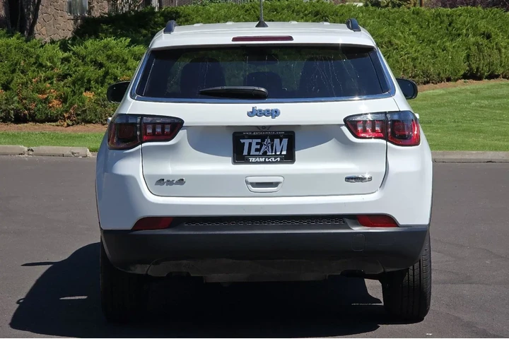 $25425 : Jeep Compass 2024 4x4 Latitu image 5