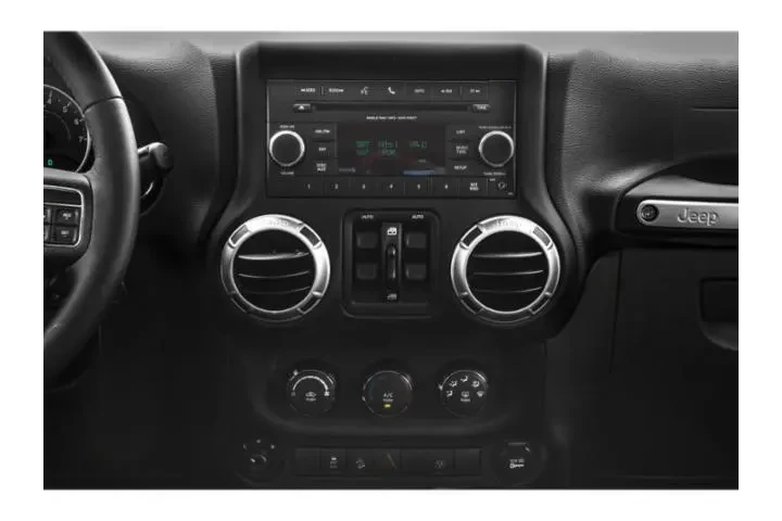 $26783 : Jeep Wrangler JK Unlimited 2 image 10