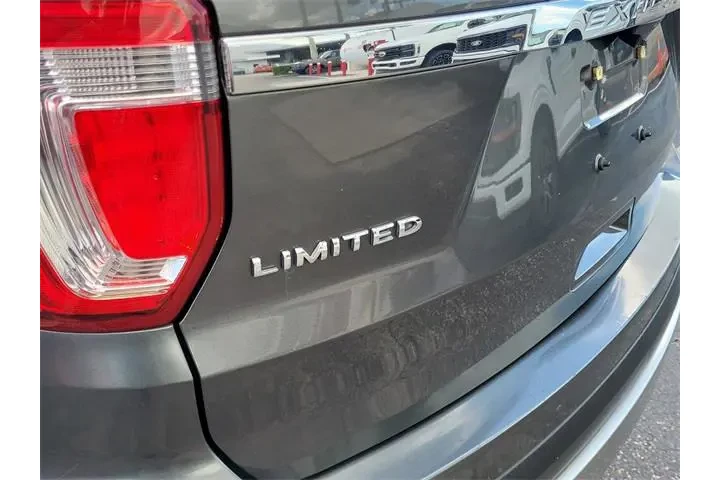 $12990 : Ford Explorer 2017 Limited 4 image 5