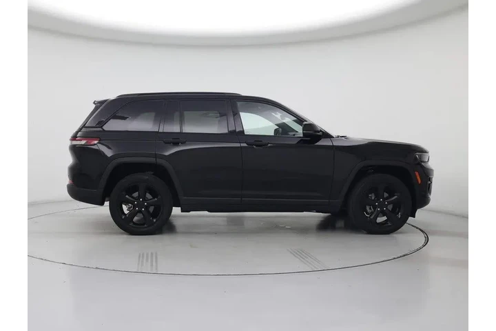 $30998 : Jeep Grand Cherokee 2023 4x4 image 7