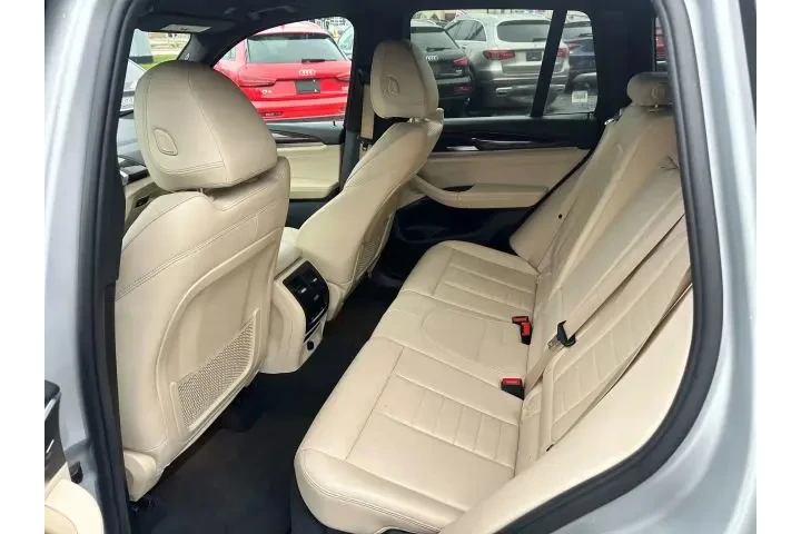 $17495 : 2018 X3 image 9