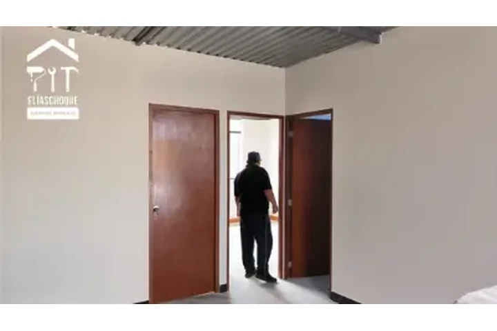 Servicios de pintura, acabados image 7