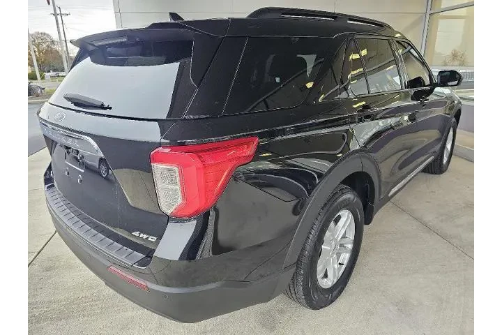 $27990 : Ford Explorer 2022 AWD XLT 4 image 5