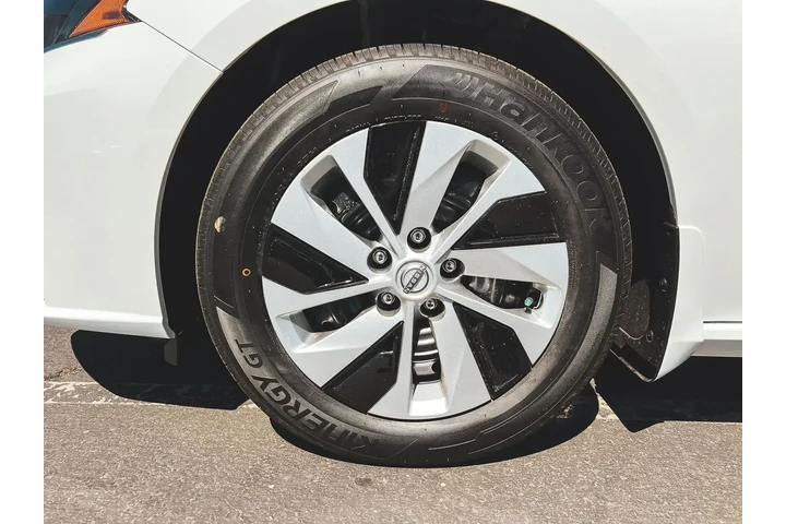 $23997 : Nissan Altima 2025 2.5 S 4dr image 9