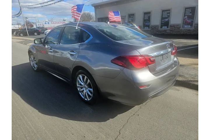$999 : 2017 INFINITI Q70 3.7 image 3