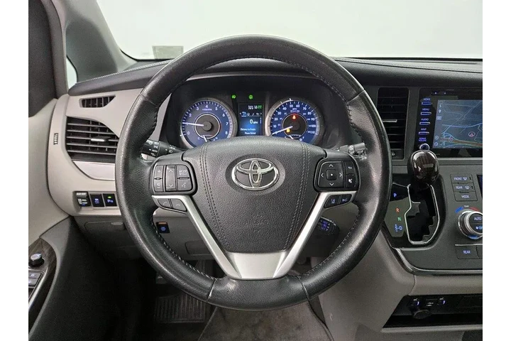 $19998 : Toyota Sienna 2018 XLE 7-Pas image 10