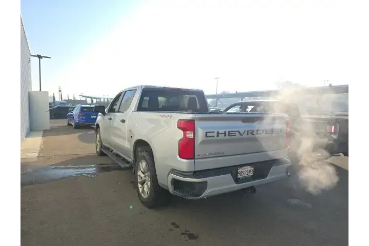 $27500 : Chevrolet Silverado 1500 201 image 4