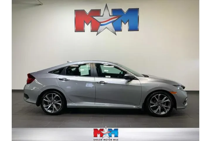 $26988 : Honda Civic 2019 Touring 4dr image 1