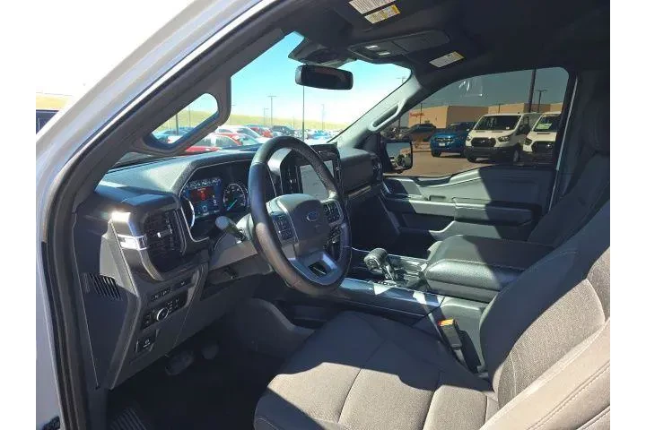 $37900 : Ford F-150 2023 4x4 XLT 4dr image 10