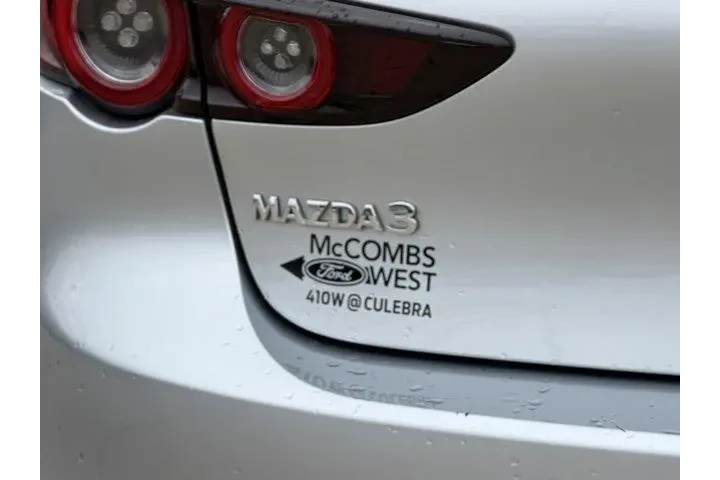 $14874 : Mazda Mazda3 Hatchback 2019 image 7