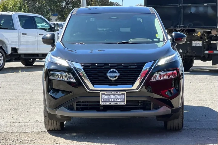 $18950 : Nissan Rogue 2023 SV 4dr Cro image 10