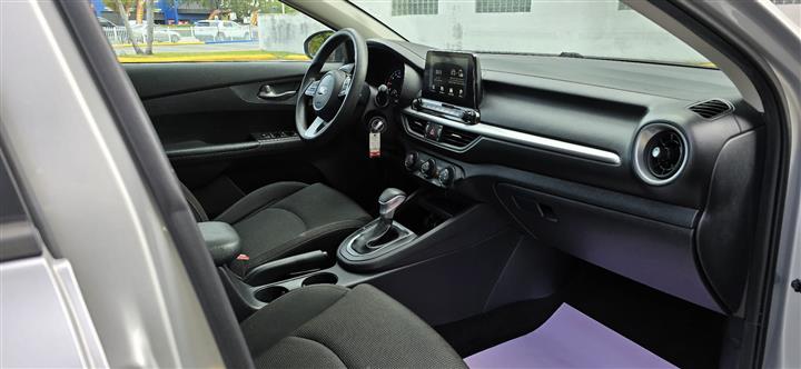 $8999 : KIA FORTE image 6