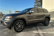 $16995 : 2017 Jeep Grand Cherokee thumbnail