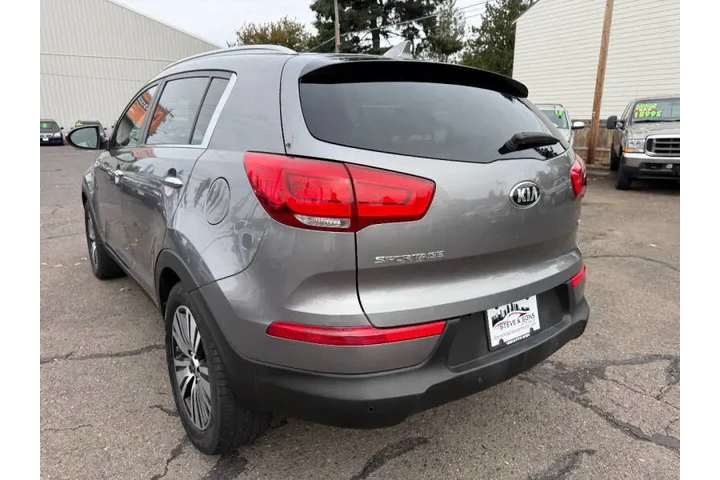 2016 Sportage EX image 8