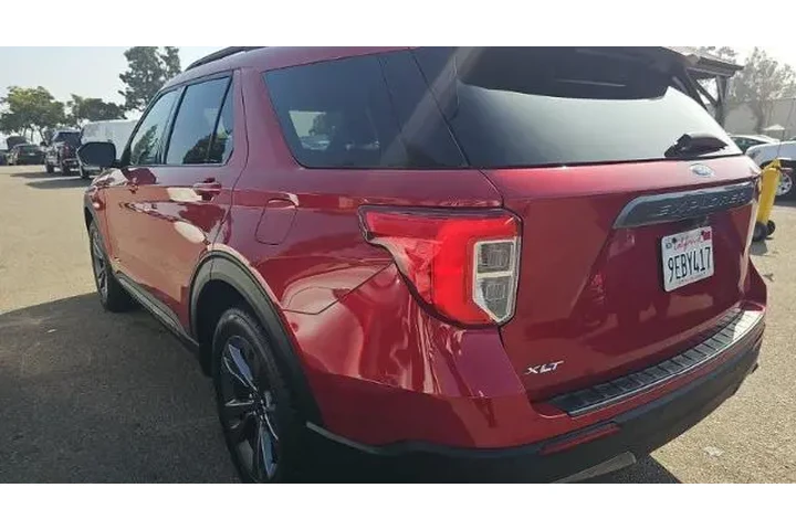 $29950 : Ford Explorer 2022 XLT 4dr S image 6