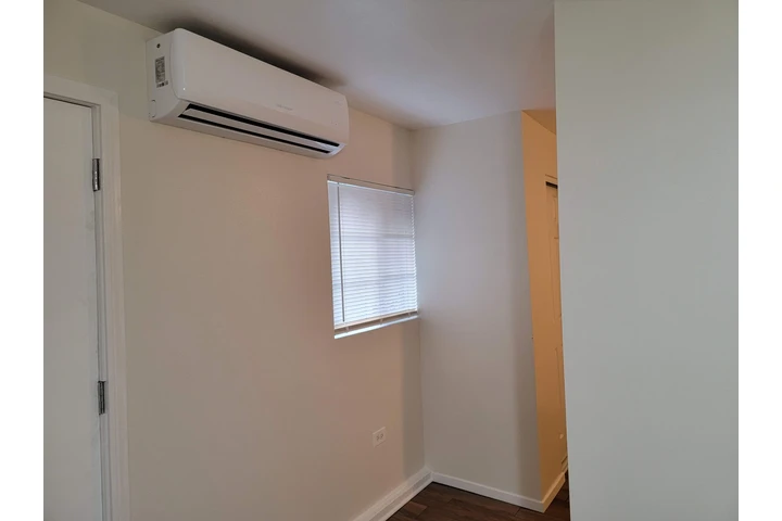 $1500 : Estudio con entrada privada image 8
