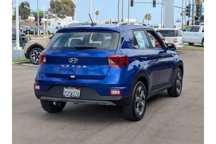 $20383 : Hyundai VENUE 2025 Limited 4 image 4